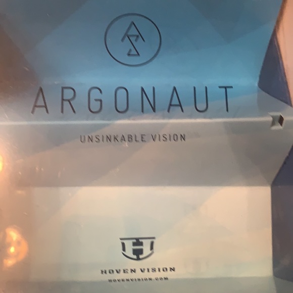 New Hoven Vision Argonaut floatable polarized sunglasses. - Picture 4 of 10